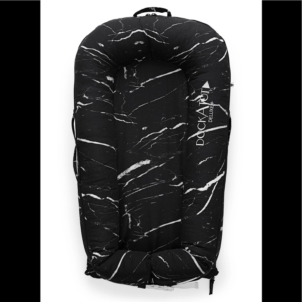 DELUXE+ DOCK by DockATot